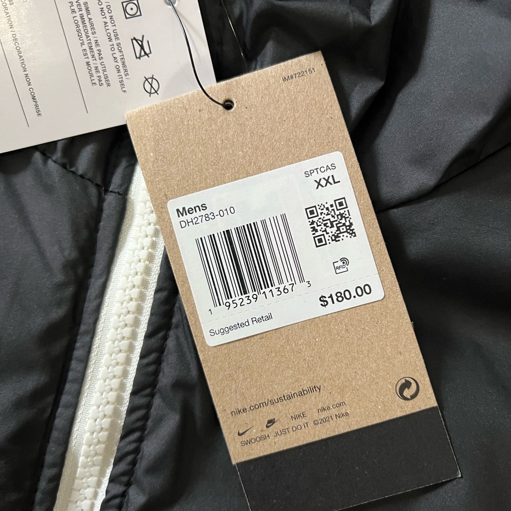 Men's Nike Therma-FIT Legacy Reversible Hooded Jacket - Picture 15 of 15